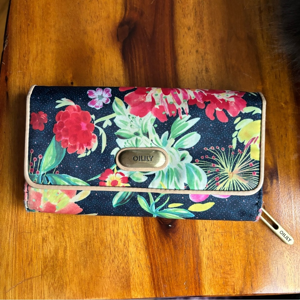 Oilily floral nylon trifold wallet pvc